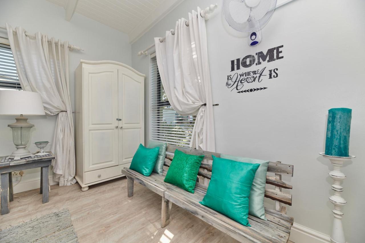 Fraai Uitzicht Struisbaai Apartment Luaran gambar