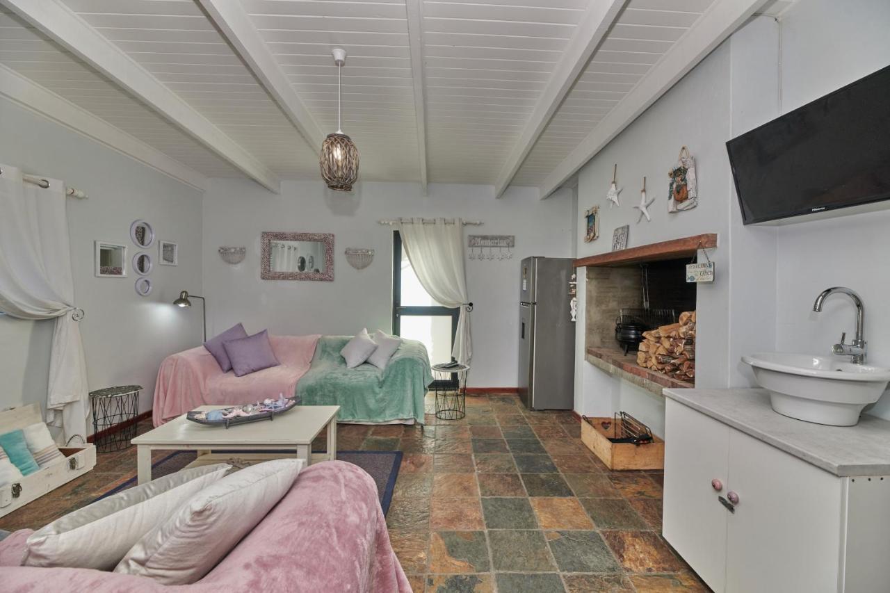 Fraai Uitzicht Struisbaai Apartment Luaran gambar
