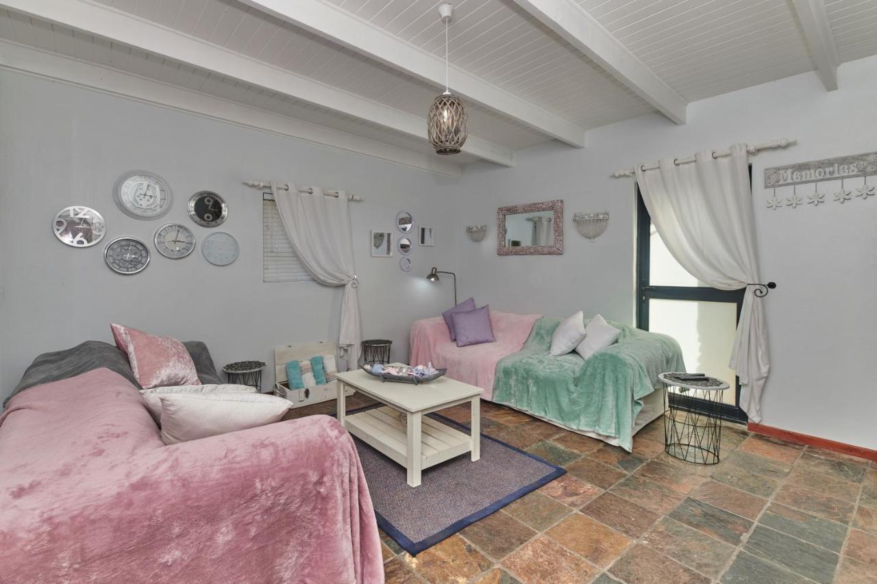 Fraai Uitzicht Struisbaai Apartment Luaran gambar